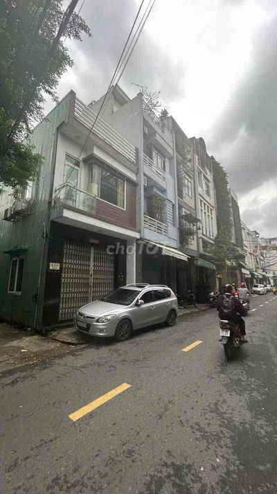 NHÀ MẶT TIỀN 156 HẢI HỒ GẦN CHỢ ĐỐNG ĐA