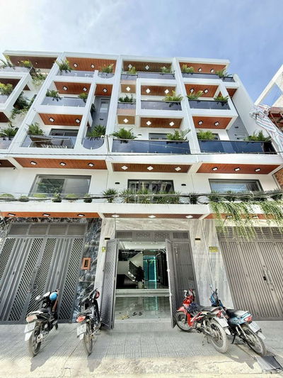 Nhà phố 4,5m x 18m. 1 Lửng 3 Lầu Hẻm 7m Thông Đường Thạnh Xuân 25