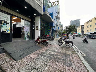 Mặt bằng riêng biệt Trần Nhân Tôn Q10 vỉa hè 5m ngay ngã 7 Lý Thái Tổ