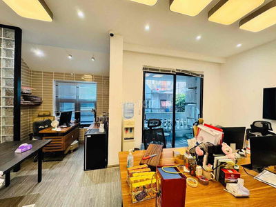 Đầu tư chắc lời- Biệt thự - LK- Đặng Văn Ngữ 106m2 chỉ 35 tỷ! Cực phẩm