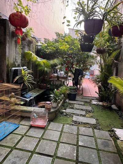 🍀
Nhà Sân Vườn đẹp 8x22m gần Bốn Xã Hương Lộ 2