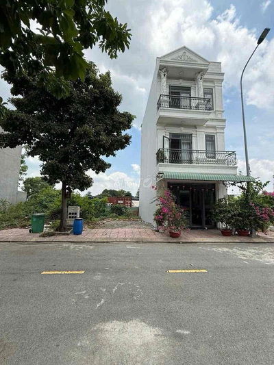 ĐẤT SIÊU ĐẸP TÂN ĐÔNG HIỆP DT 61M² (5X12M)ĐƯỜNG NHỰA 12M, GẦN VINCOM