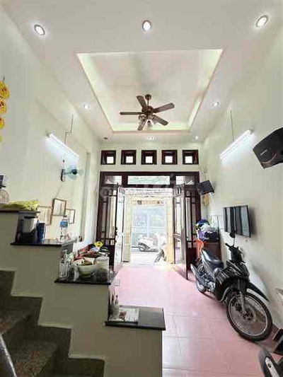 HXH Lạc Long Quân, 45m2, xây 2 tầng, 5.5 tỷ