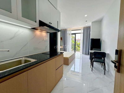 CHO THUÊ CĂN HỘ BAN CÔNG THOÁNG - FULL NỘI THẤT, SIÊU XỊN