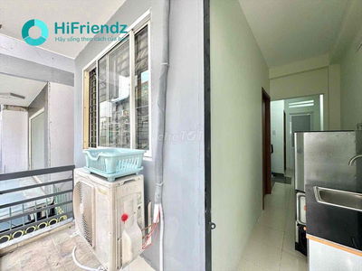 Căn Hộ mini 2 Phòng Ngủ lớn có Ban công đón nắng kế cầu Chữ Y Quận 5