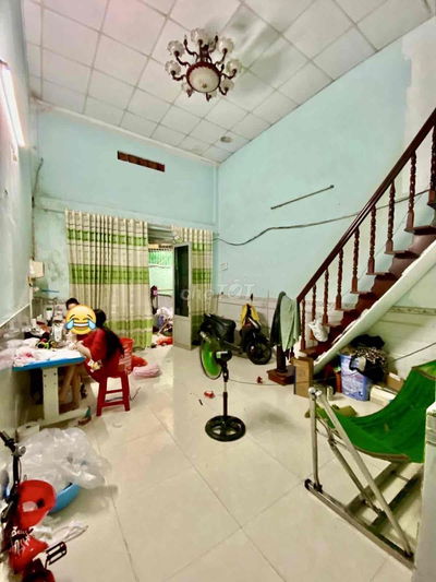 BÁN NHÀ TRỆT LỬNG HẺM XE HƠI HT13 QUẬN 12 GIÁ RẺ 3,7 TỶ DIỆN TÍCH 78M2