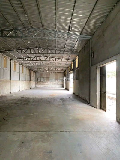 Kho thuê 1500m Đường Kênh Trung Ương Vĩnh Lộc A Bình Chánh tphcm