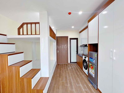 PHÒNG TRỌ CÓ CỬA SỔ TO BAN CÔNG RỘNG TẠI QUAN NHÂN, NHÂN CHÍNH