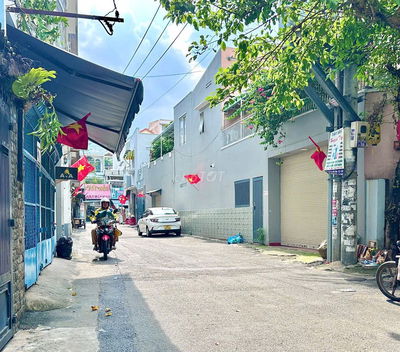 Nhà bán đường trương công định , phường 14 , tân bình