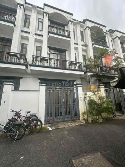 NHÀ CAO (3TẦNG) ĐƯỜNG RỘNG 7M CHỈ 5,75 TỶ-BÌNH TRƯNG ĐÔNG QUẬN 2 - THỦ