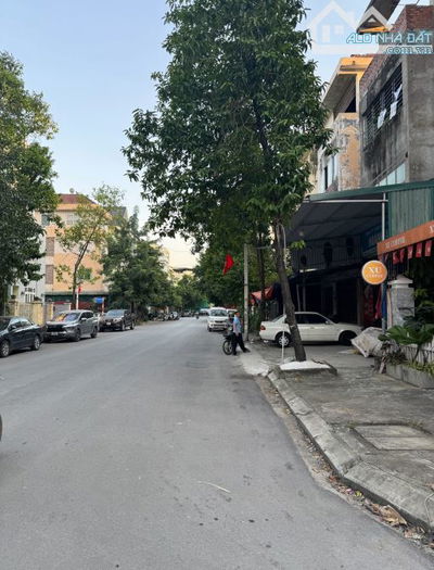 Lô góc - 2 vỉa hè - kd đa dạng - liền kề vip - VĂN KHÊ - HÀ ĐÔNG