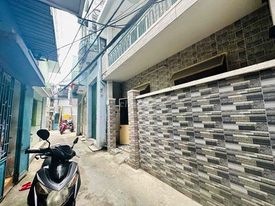 2 tầng Kiệt 300 HẢI PHÒNG , gần đường chính