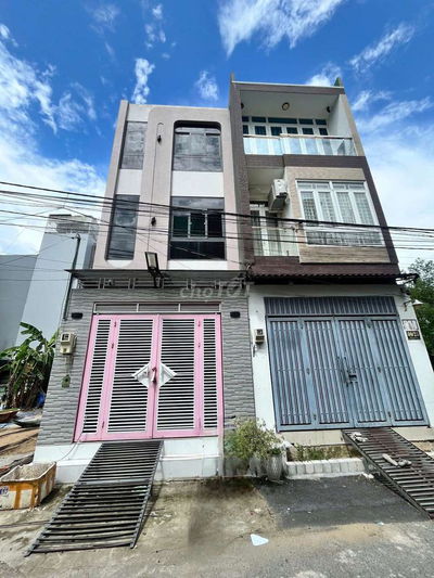 NHÀ XINH TRỐNG SUỐT HẺM XE TẢI CẠNH VẠN PHÚC