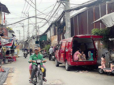 🌟 Nhà Đẹp 70m² Đối Diện Vạn Phúc – Giá Chỉ  4 Tỷ – Vào Ở Ngay!