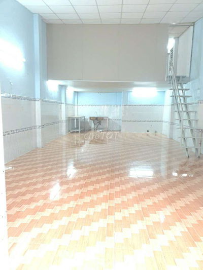 Nhà nguyên căn 5x11m hẻm 611 Quốc Lộ 1A, đối diện Liên Khu 4-5