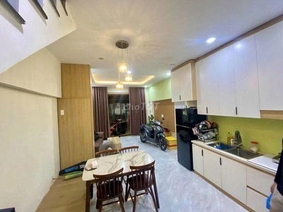 NHÀ ĐẸP 2 TẦNG, DT 36M2, HẺM XE HƠI THÔNG, FULL NỘI THẤT, 4,4 TỶ TL