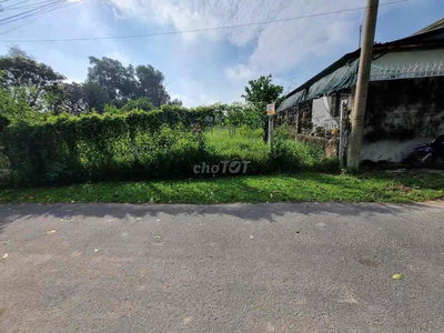 Đất ngộp 700TR Sở hữu ngay 499m2 Thổ cư Nguyễn Viết Xuân.TT Củ chi,