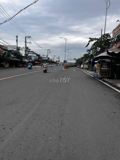 Bán MT kinh doanh - Lê Văn Lương - P.Tân Phong - Q7 - 161m2 - 12.x Tỷ