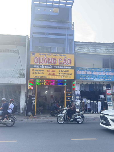 cho thuê căn hộ 2 phòng ,