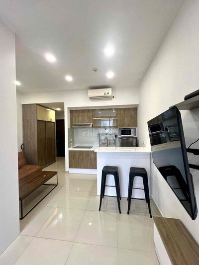 Cho thuê căn hộ Sunrise CityView Q7 Lh :