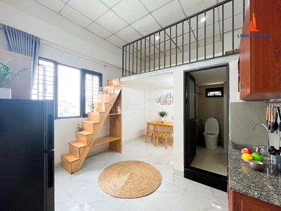 CHO THUÊ PHÒNG TRỌ CÓ GÁC CỬA SỔ THOÁNG MÁT NGAY TRUNG TÂM BÌNH THẠNH