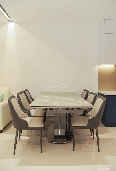 Cho thuê căn 2pn 1wc 56 giá 8tr. 2pn 2wc 65m2 giá 9tr.