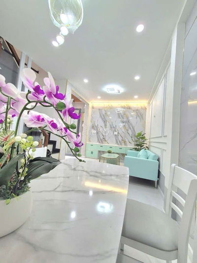 Bán nhà Đường Đồng Đen P 11 Tân Bình Ngang, 4M 32M2 Giá 4,8Tỷ TL