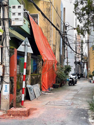 ĐẤT KIỆT 27/1 LÊ CƠ , hoà cường bắc