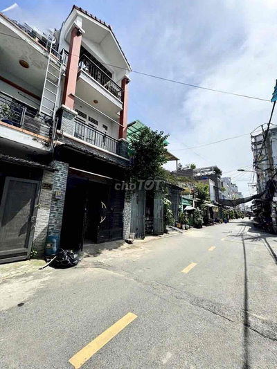 cho thuê nhà nguyên căn - MT đường số 11, BHH, quận Bình Tân