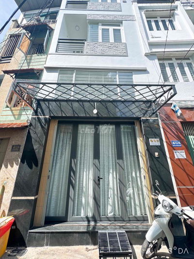 Nhà 3 Lầu + Lửng + Sân Thượng – Hẻm Sạch Đẹp An Ninh – Giá Chỉ 6,38 Tỷ