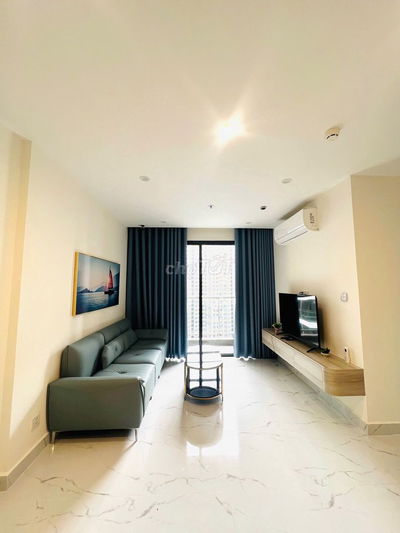 Cho thuê CC tại Vinhomes Q9,81m2, đầy đủ nội thất,Glory ngay Vincom