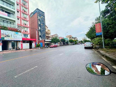 🏡BÁN ĐẤT TẶNG NHÀ 3 TẦNG - MẶT PHỐ KINH DOANH -  GIÁ ĐẦU TƯ CỰC MỀM !🏣