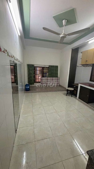 Cho thuê nhà HXH ngay TRƯỜNG CHINH, Q.TB, 12.5tr, 4pn 4wc