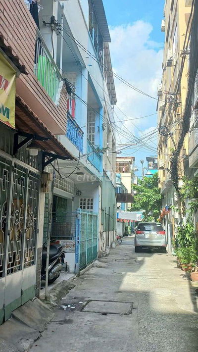 NHÀ ĐẸP 5 TÂNG BTCT 4PN HẺM 🚘 SÁT MẶT TIỀN ĐƯỜNG NGÔ QUYỀN