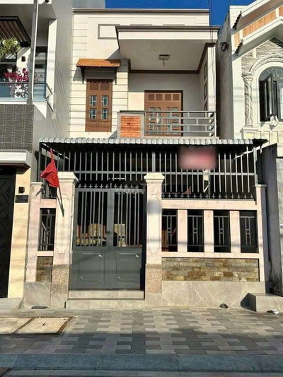 Nhà Bình Chánh 136m2 SHR thanh toán 500tr nhận nhà