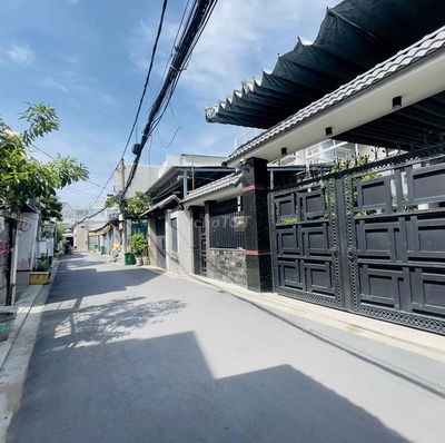 CHO THUÊ NHÀ FULL NỘI THẤT - 130M2 -  HẺM XH, ĐỐI DIỆN VẠN PHÚC