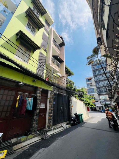 Bán nhà hẻm 6m Hoàng Hoa Thám ngay ga T3