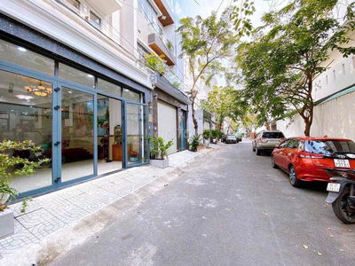 🏡 Bán Nhà 4 Tầng Sân Thượng + GARA ÔTÔ 🚗 _ DT 5.5M ❌ 15M KDC AN NINH