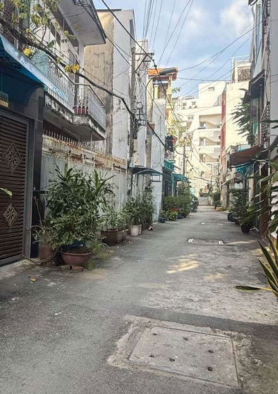 HXH Nguyễn Thị Nhỏ, P.9, Tân Bình, sát mặt tiền, 60m2, 2 tầng,  9 tỷ 9