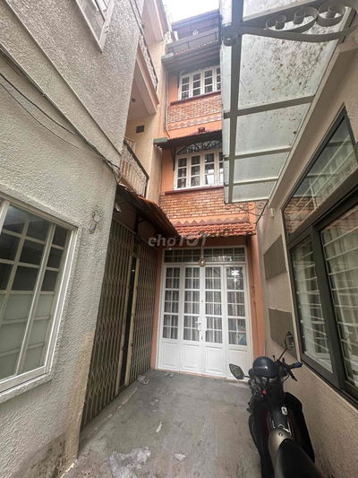 Chính chủ cần bán nhà hẻm xe hơi Thích Quảng Đức, Phú Nhuận