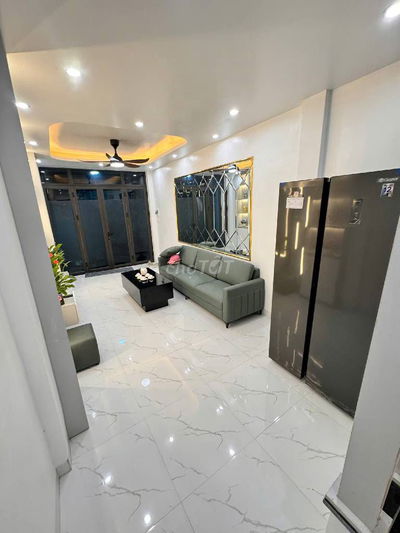 Bán nhà Ở, cho thuê 50m ra ô tô Khuất Duy Tiến 30m,10ngủ, gần 8 Tỷ .