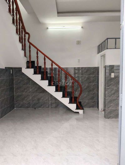 Bán Nhà 2 Tầng Hẻm xe hơi 2pn 2wc