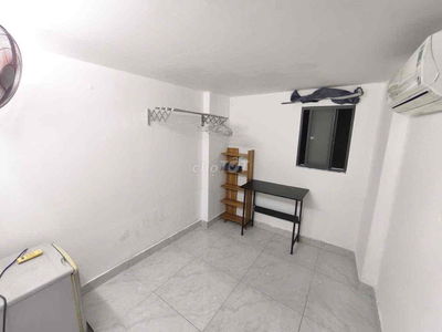 Phòng trọ máy lạnh giá rẻ Q10