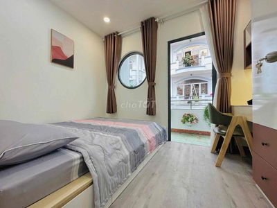 Thuê ngay căn hộ mini Ban công Máy giặt riêng - Ung Văn Khiêm