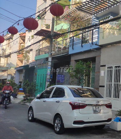 Mặt tiền Lê Liễu, gần Aeon Mall tiện ở buôn bán.