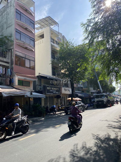 NHÀ 5 TẦNG - 9PN ĐANG CHO THUÊ - MẶT TIỀN Đ. PHAN VĂN TRỊ - NHỈNH 12Đ