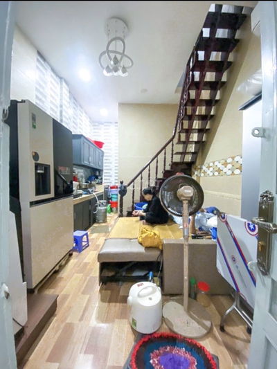 BÁN NHÀ LÝ THƯỜNG KIỆT P.9 TÂN BÌNH 31M2 (4,2 x 7,5)  Giá 4,3 T TL