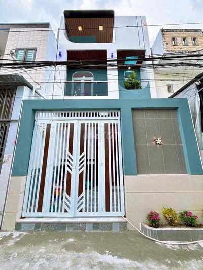 NHÀ LẦU VỪA MỚI HOÀN THIỆN ĐƯỜNG NGUYỄN VĂN LINH