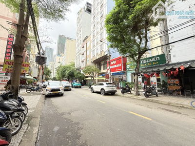 🔥 TOÀ KHÁCH SẠN 5 TẦNG HÀ BỔNG – SÁT BIỂN MỸ KHÊ – DÒNG TIỀN KHỦNG 120–150 TRIỆU/THÁNG!