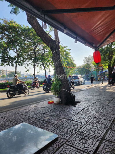 GẤP BÁN GIẢM 3 TỶ – LÔ ĐẤT MẶT TIỀN HOÀNG SA, P. TÂN ĐỊNH, Q1
. 9 TỶ